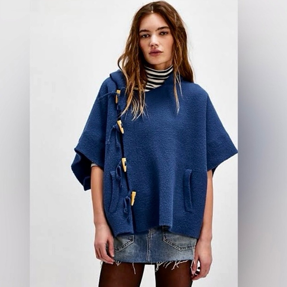 New Free People Toggle Poncho Sweater